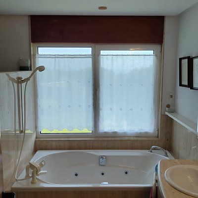 Chalet independiente con piscina privada en Islares