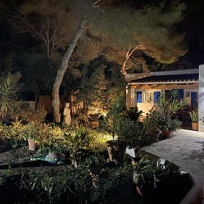 Casa independiente de 3 habitaciones con parcela de 1300 metros en Formentera