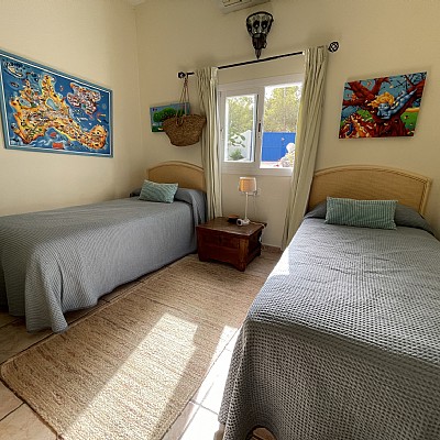 Casa independiente de 3 habitaciones con parcela de 1300 metros en Formentera