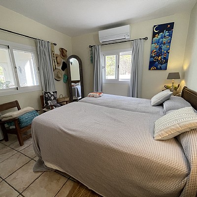 Casa independiente de 3 habitaciones con parcela de 1300 metros en Formentera