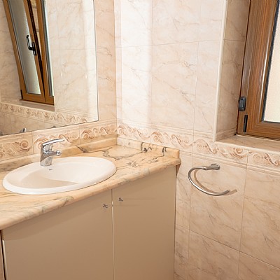 Espectacular chalet independiente en Reocin