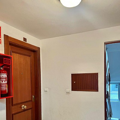 Piso de 2 hab, 2 baños con garaje y trastero a estrenar
