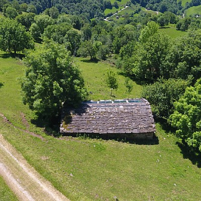 Cabaña en Pisueña, Selaya