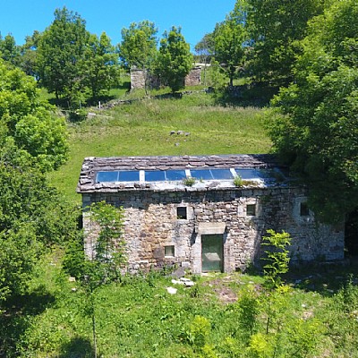 Cabaña en Pisueña, Selaya