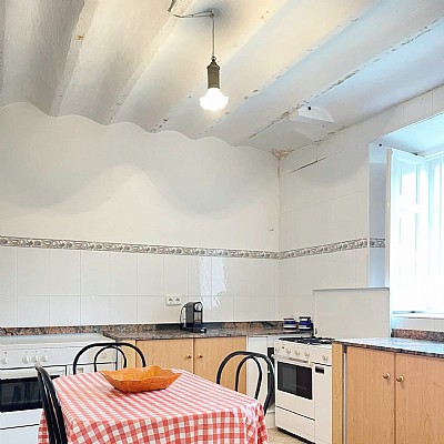 Conjunto de casas señoriales con finca urbana segregable y posibilidad de construir  