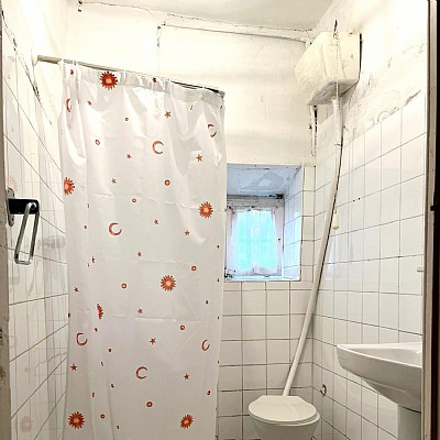 Conjunto de casas señoriales con finca urbana segregable y posibilidad de construir  