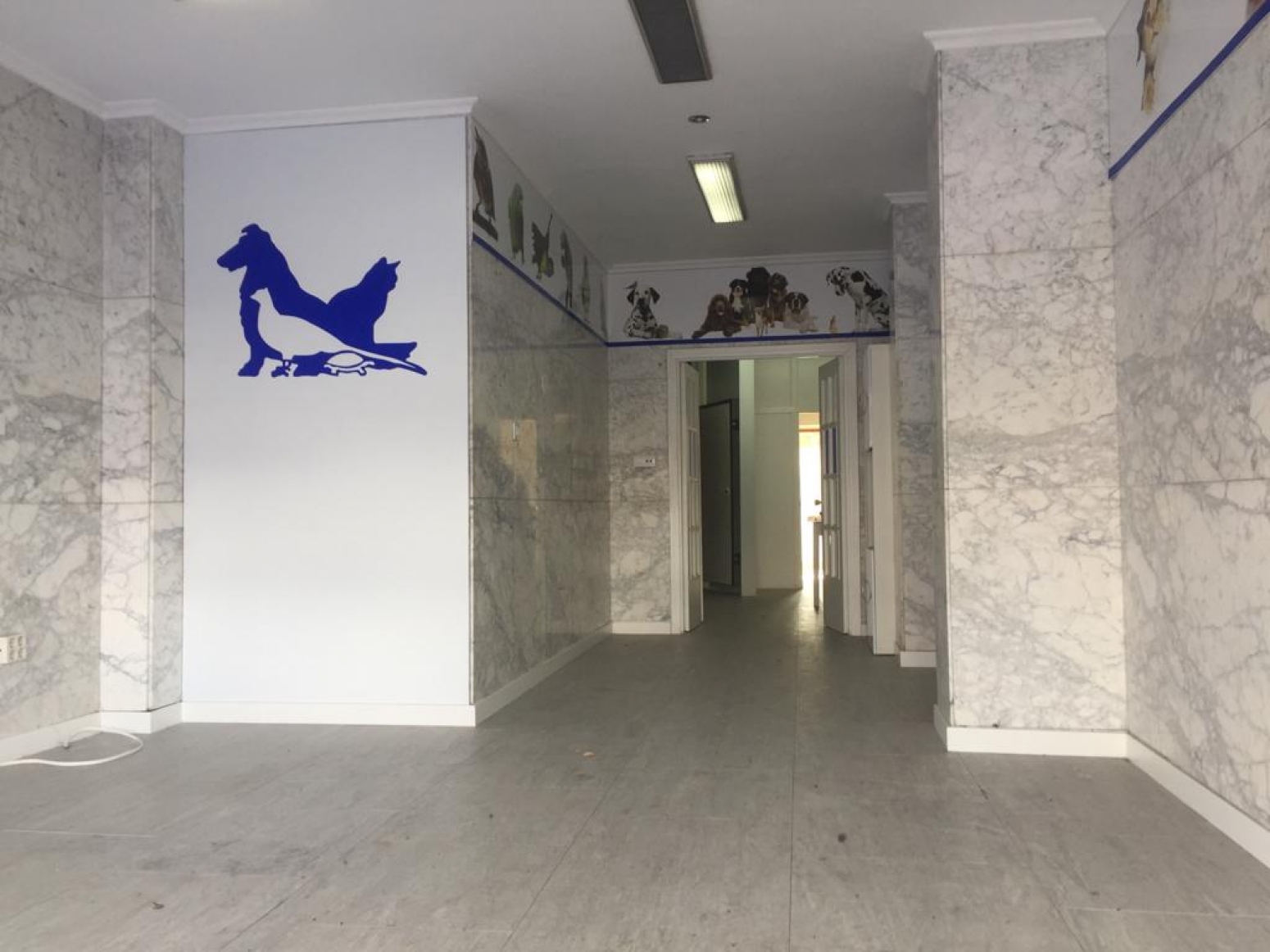 VENTA LOCAL EN RENEDO DE PIELAGOS