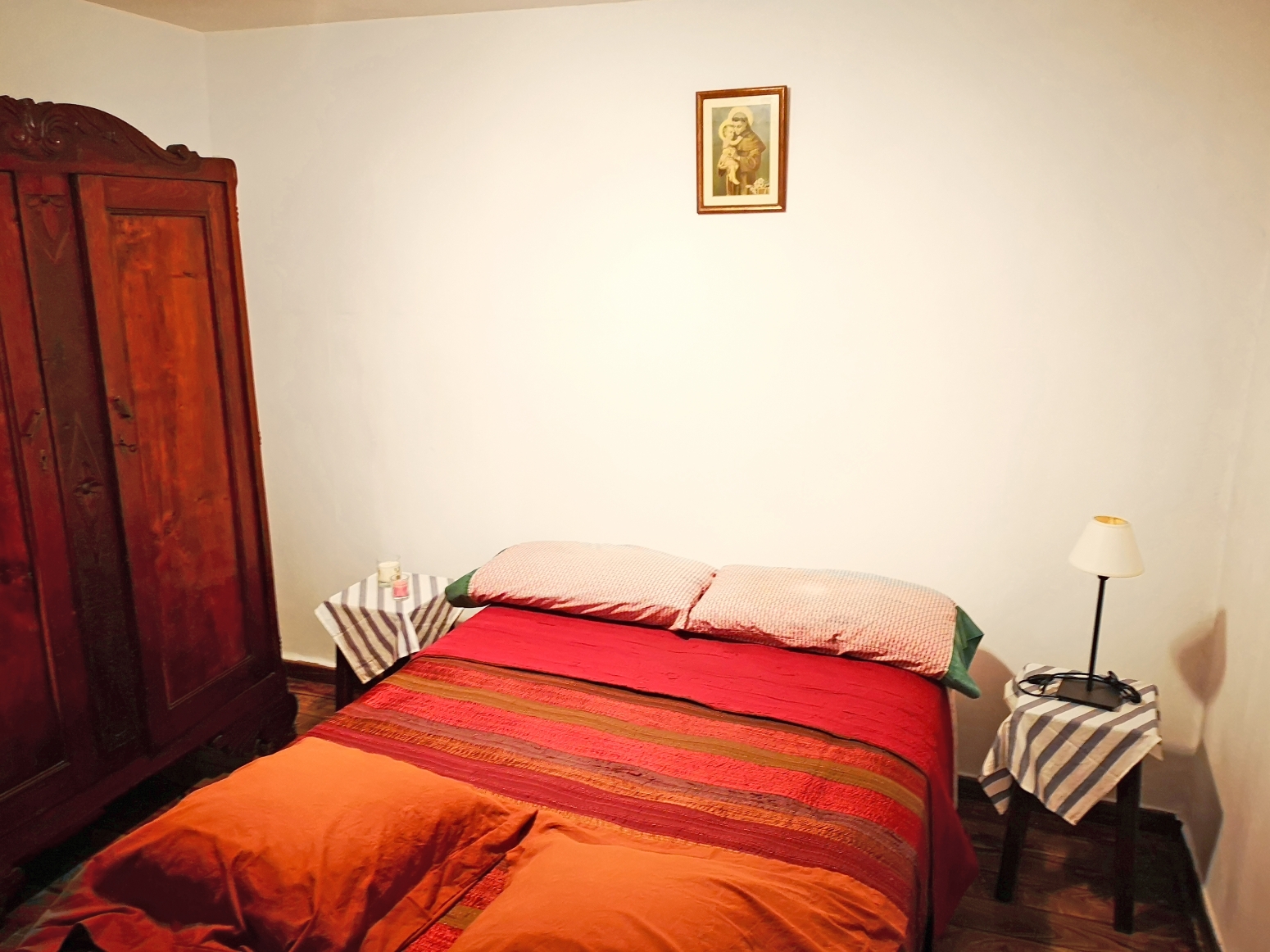 Gran caserío con amplia finca rústica en venta en Ambrosero.