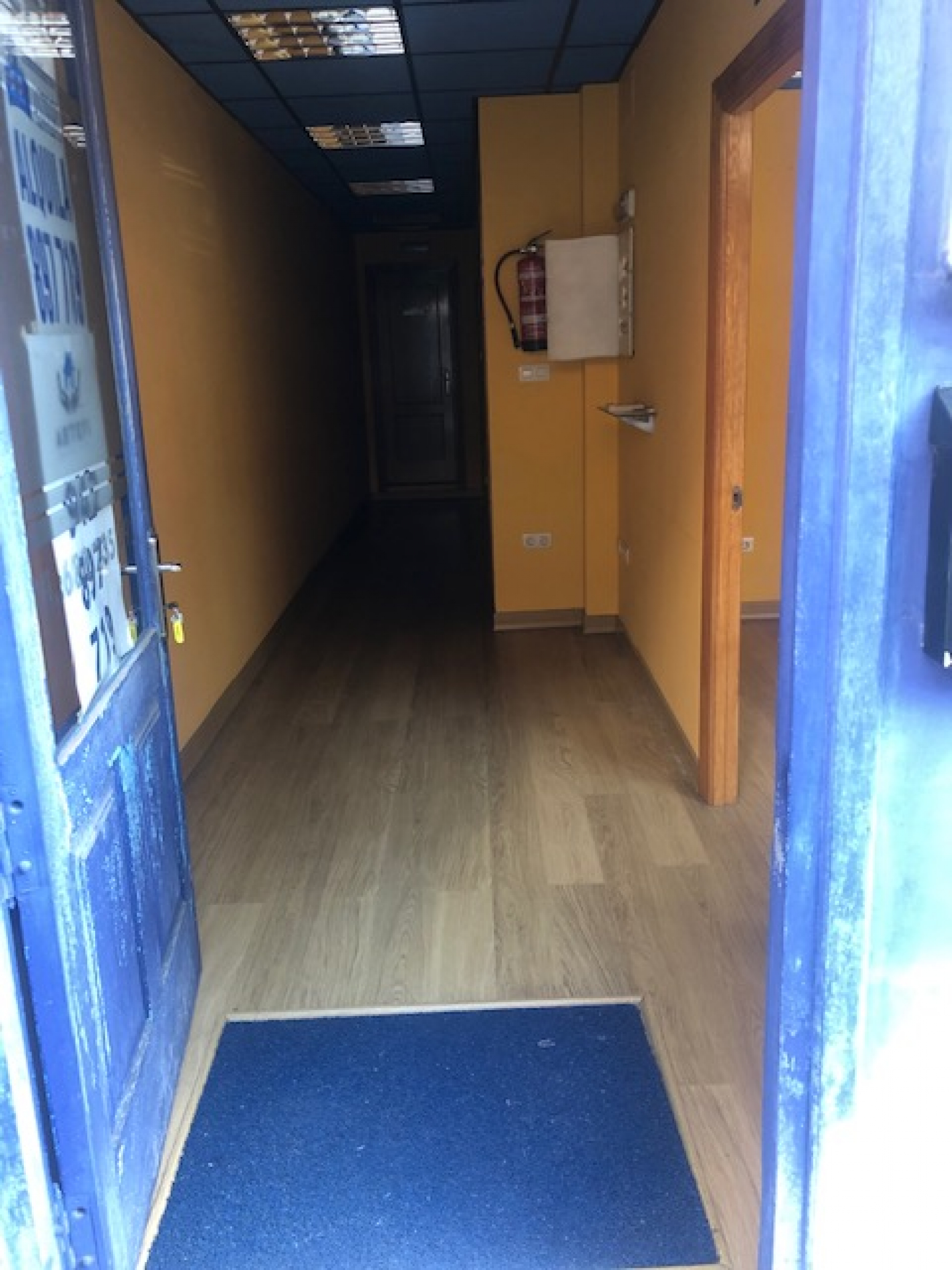 LOCAL COMERCIAL EN TORRELAVEGA