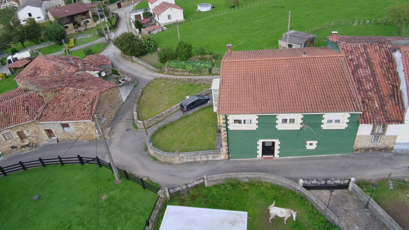 Casa pareada en venta en Silio, Molledo, Cantabria.
