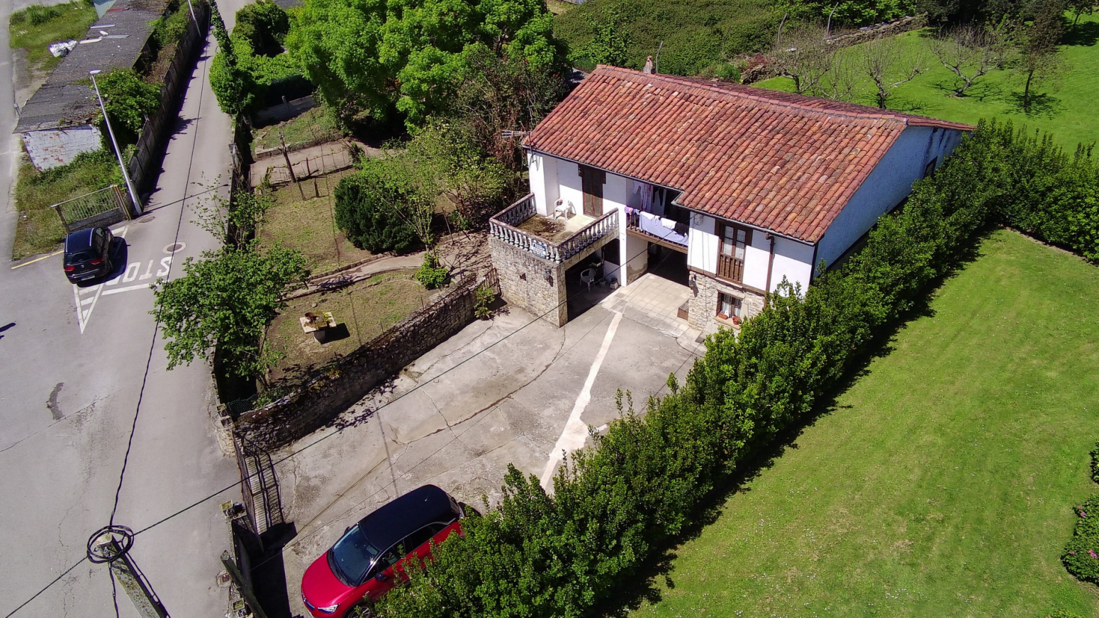 CASA EN VILLAPRESENTE