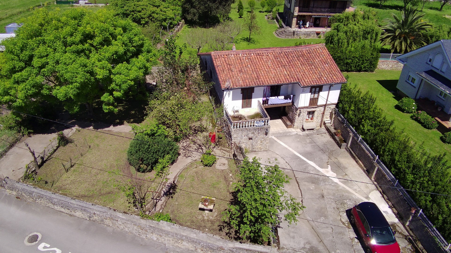 CASA EN VILLAPRESENTE