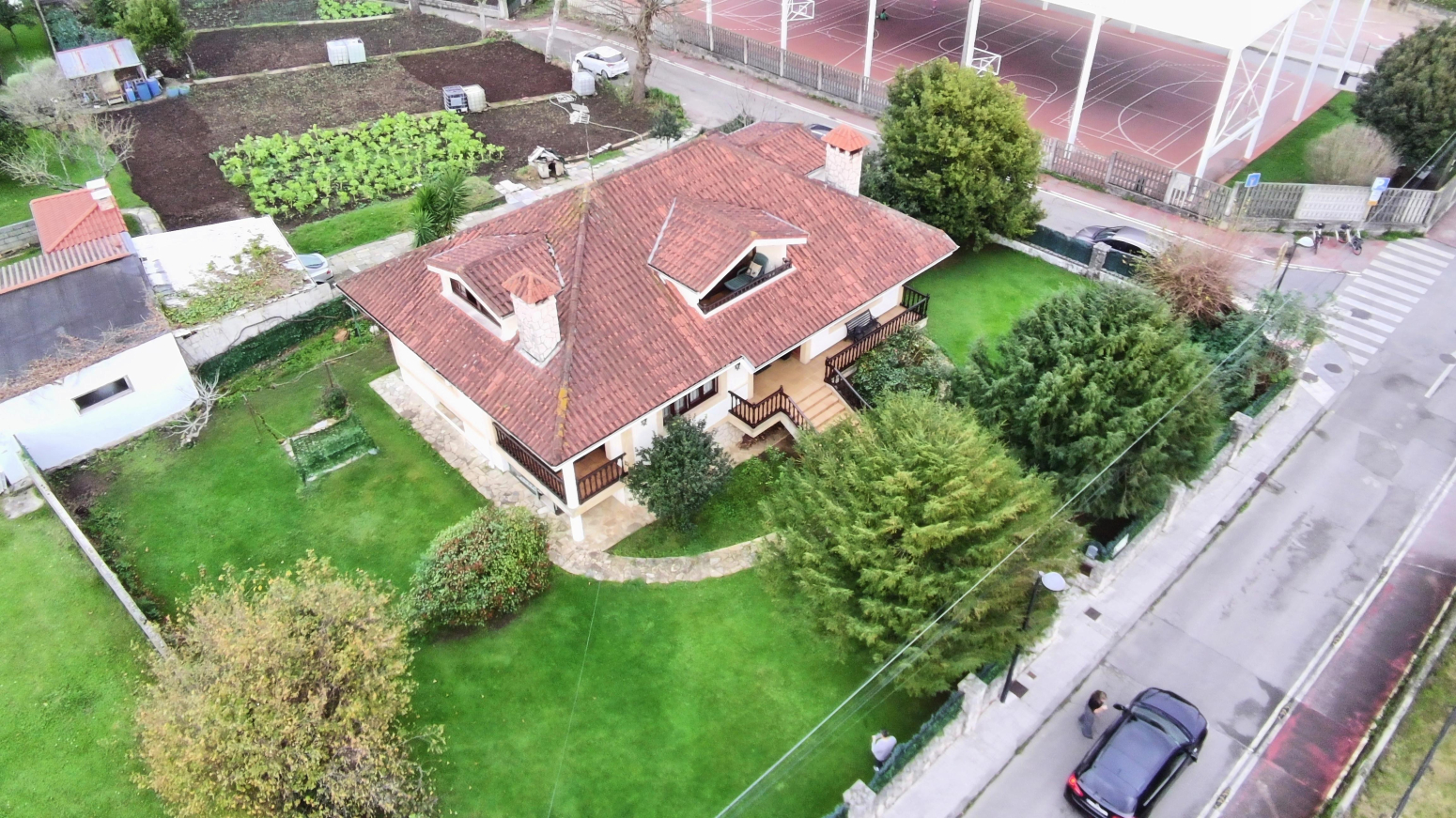 Chalet independiente en Tanos, Torrelavega