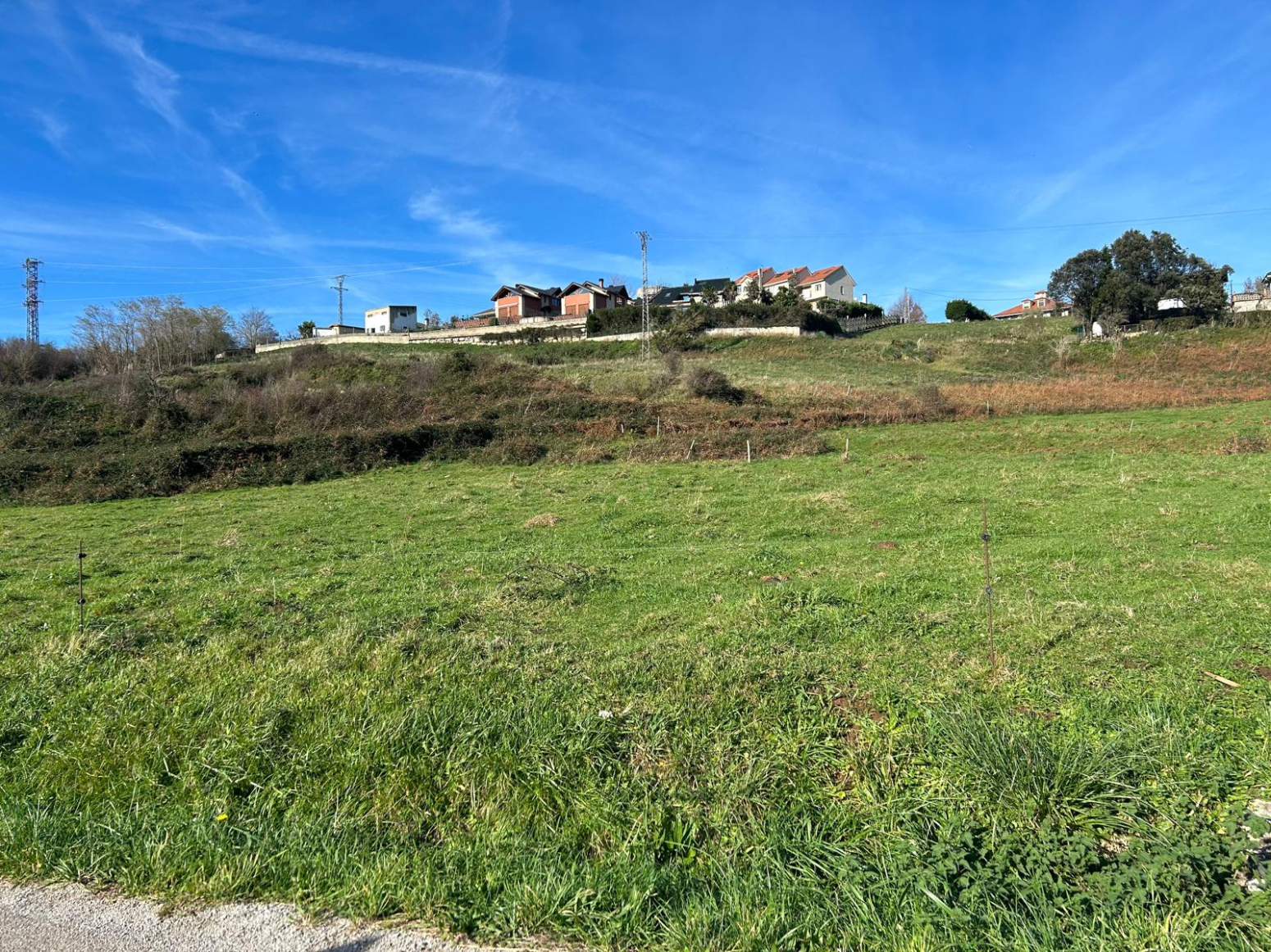 FINCA RUSTICA EDIFICABLE DE 2934m² EN PONTEJOS