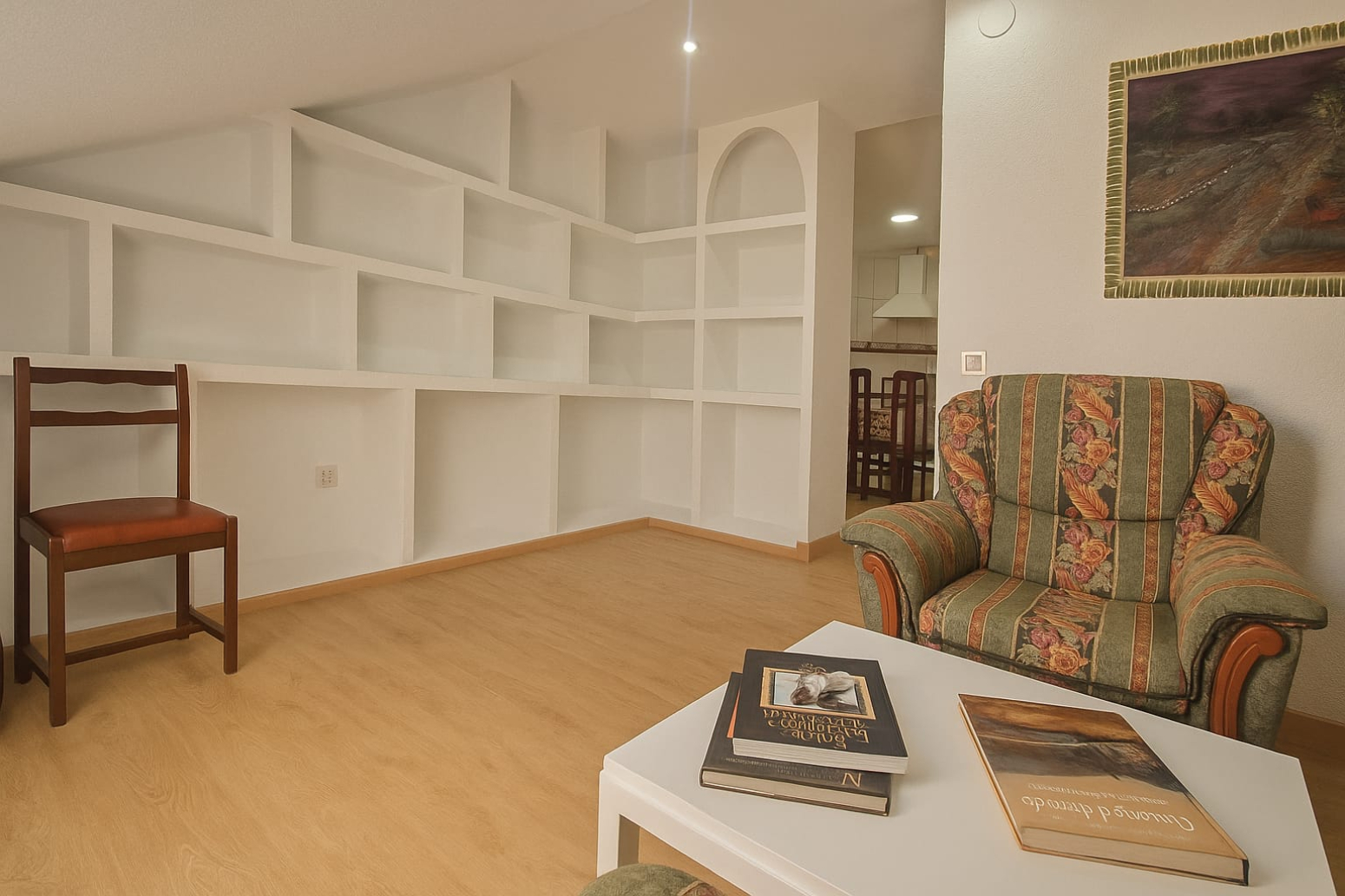 DUPLES DE 3 HABITACIONES EN LA CALLE CERVANTES