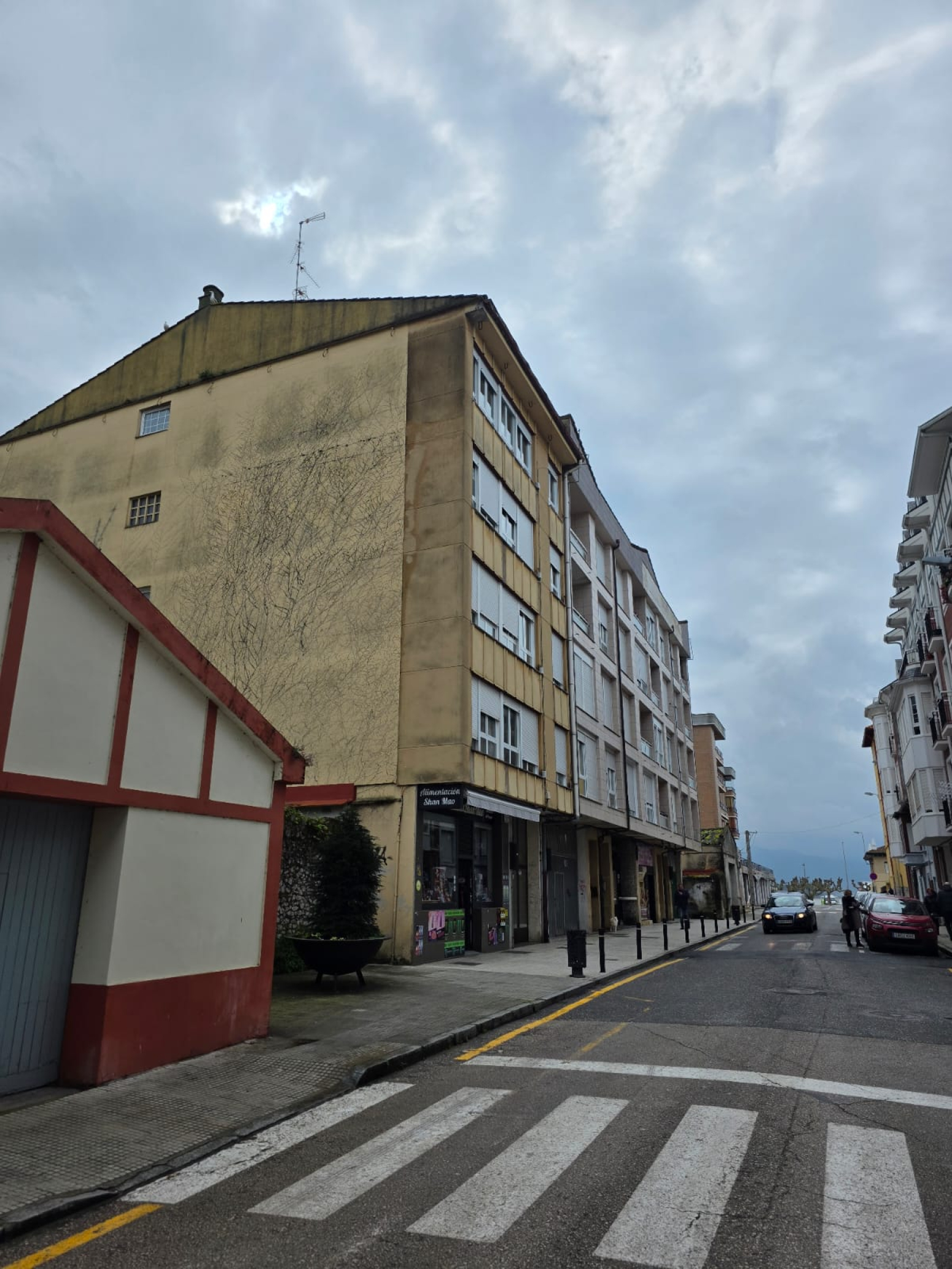 PISO EN VENTA SANTOÑA