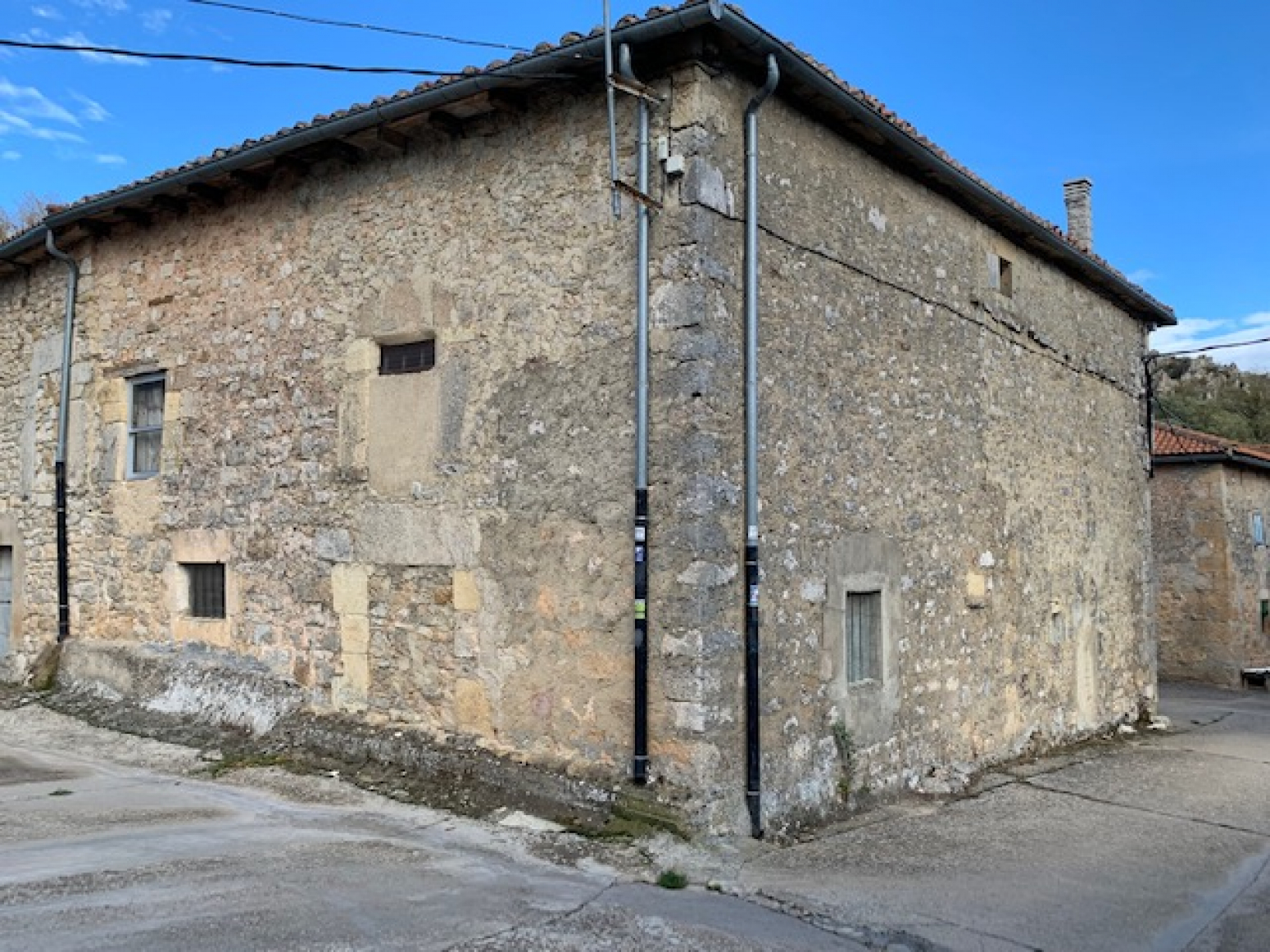 Casa cerca de Basconcillos del Tozo