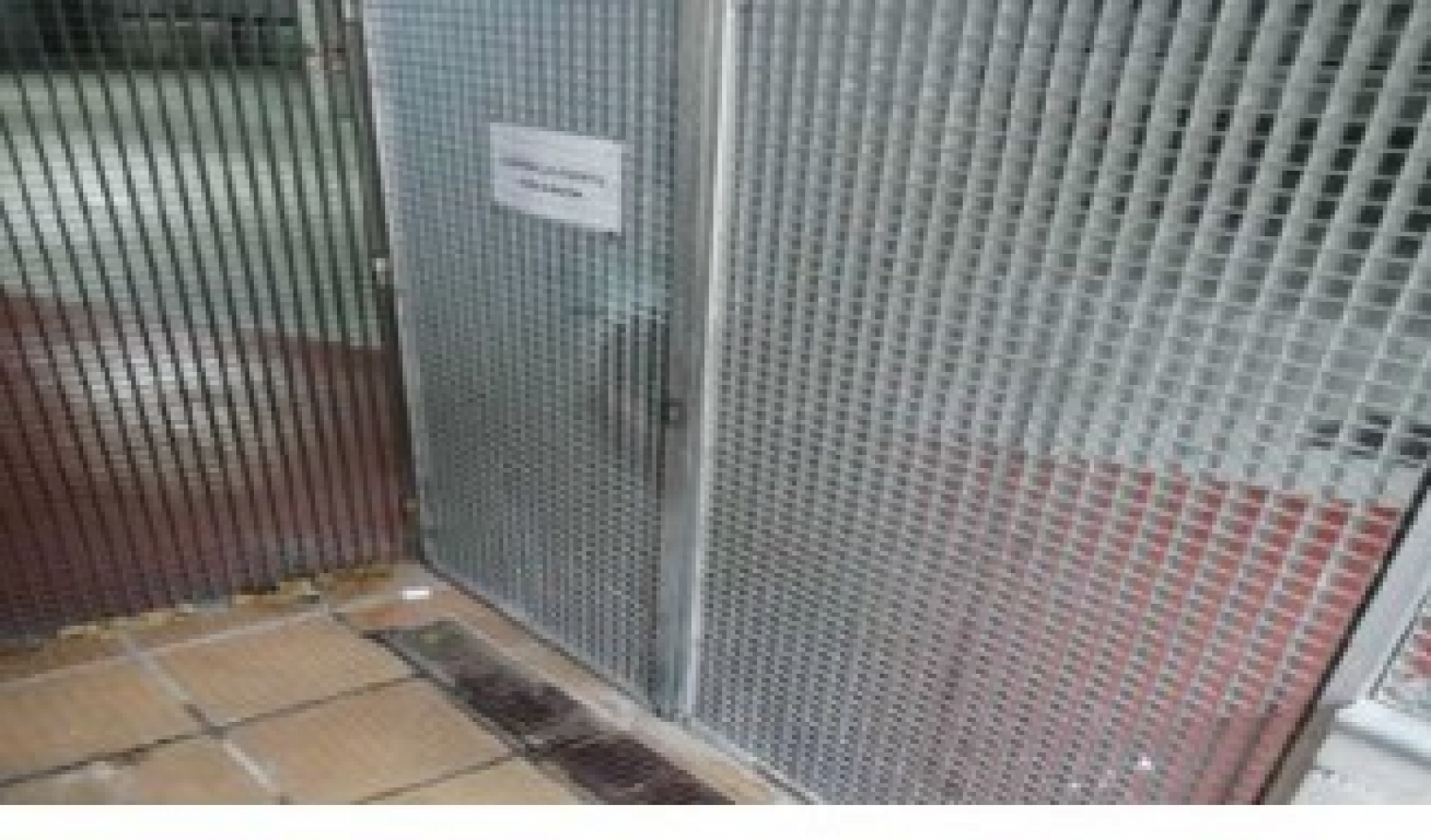 Venta de plaza de garaje en Bº La Cueva, Castañeda