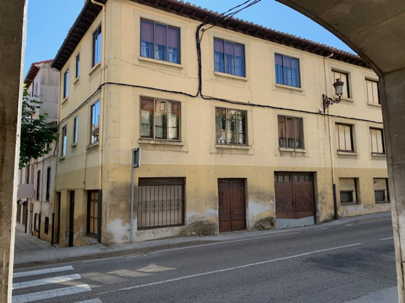 Edificio en Cervera de Pisuerga