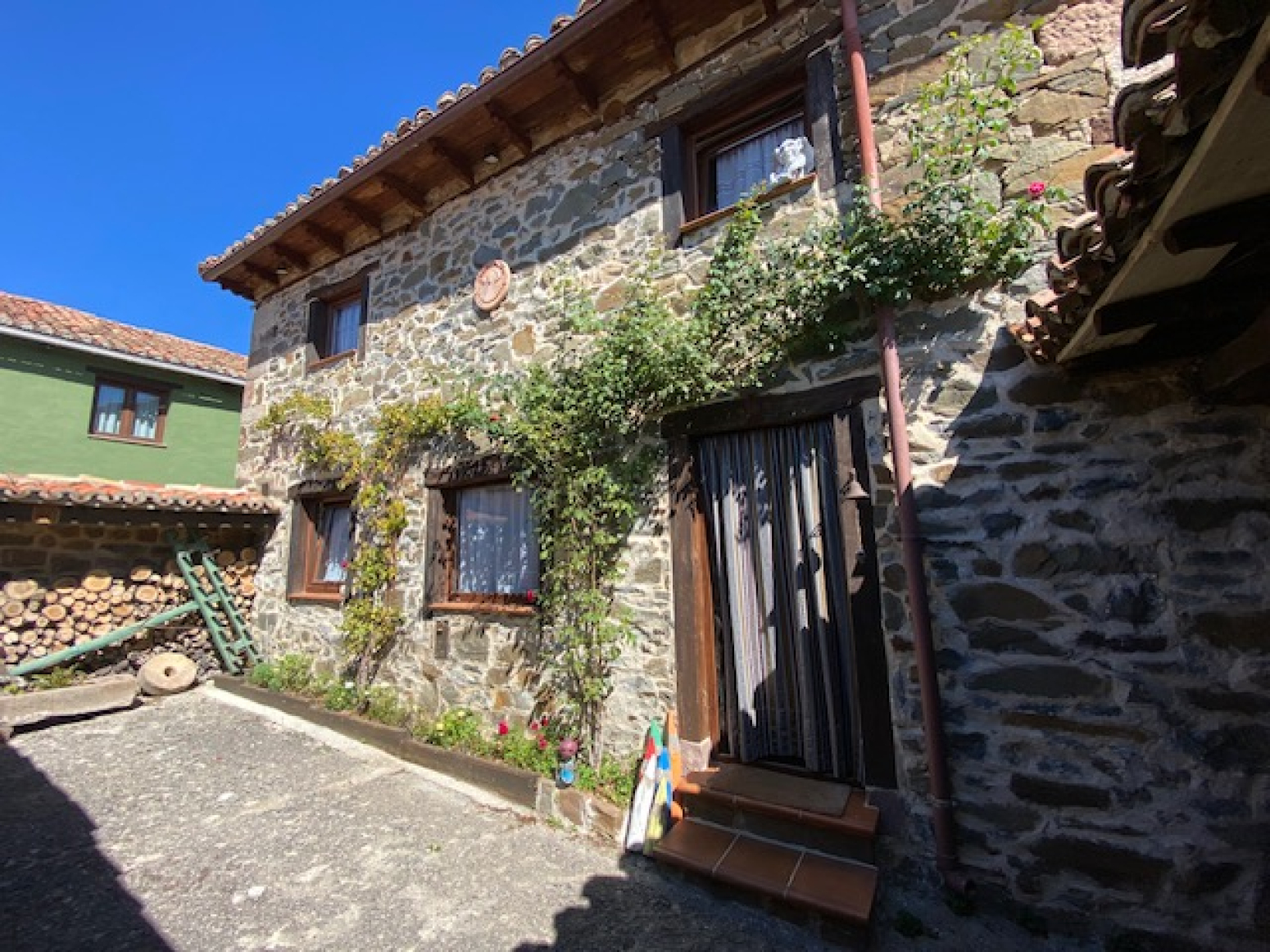 Casa en Vallespinoso de Cervera