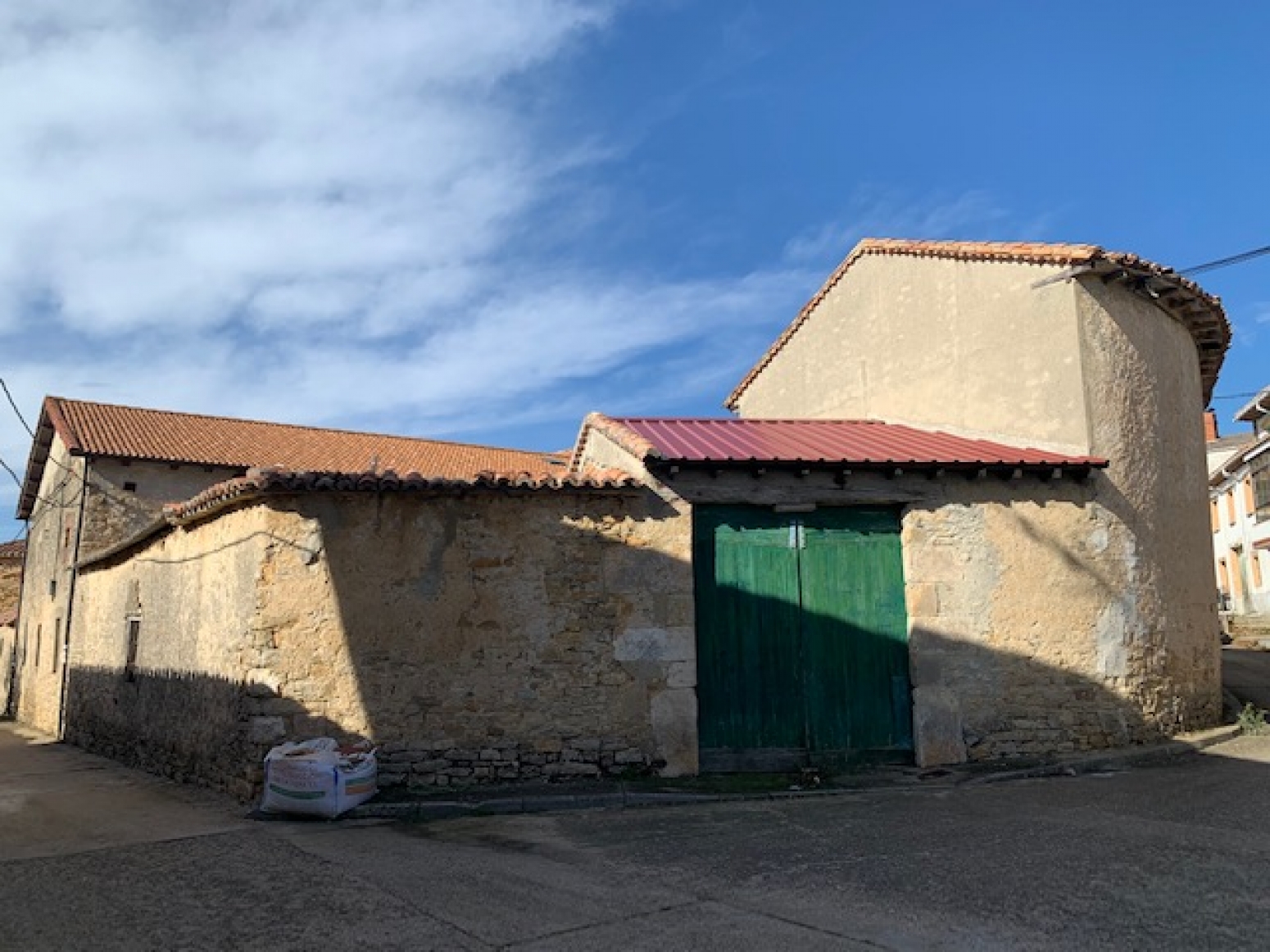 Casona en Pomar de Valdivia