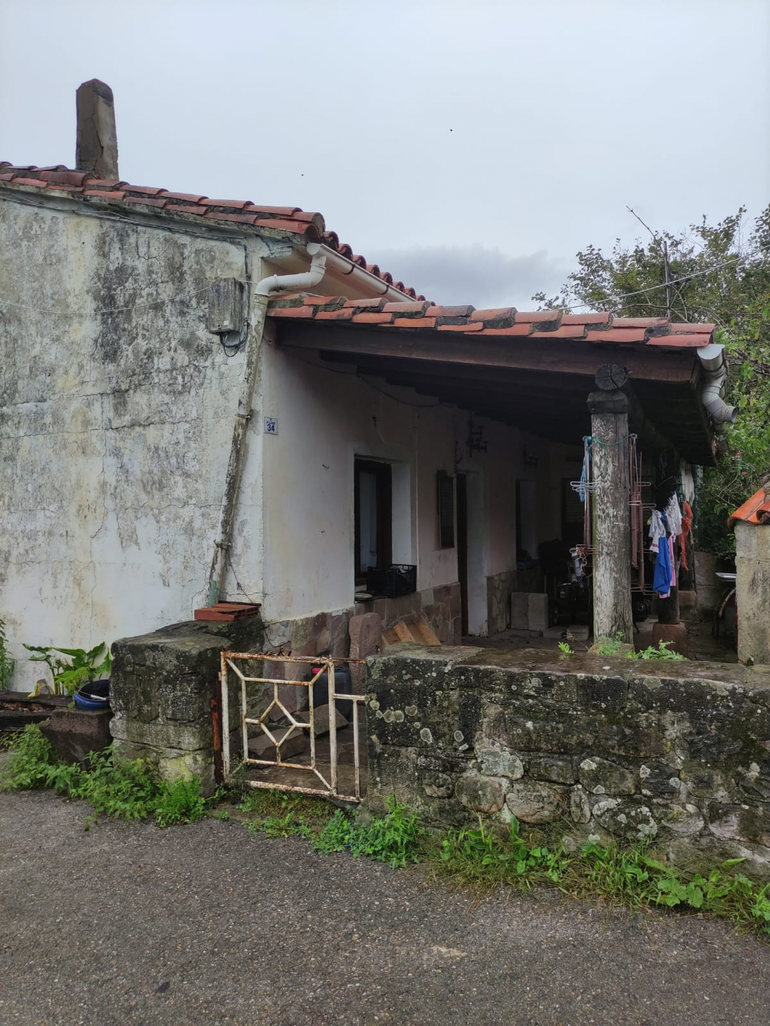 Venta de casa pareada en Vargas (Reforma total)