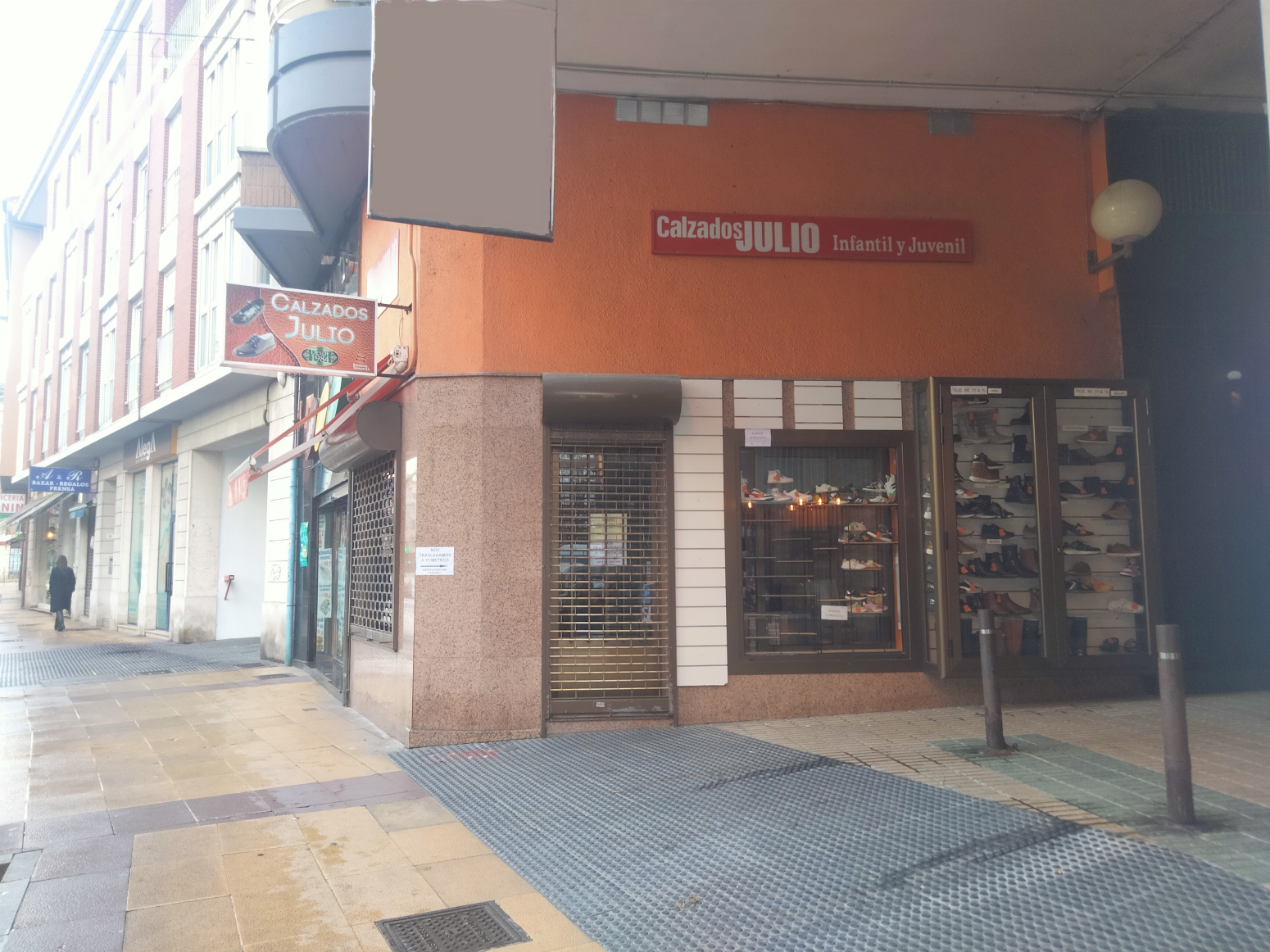 Venta de local  en esquina en el centro de Torrelavega