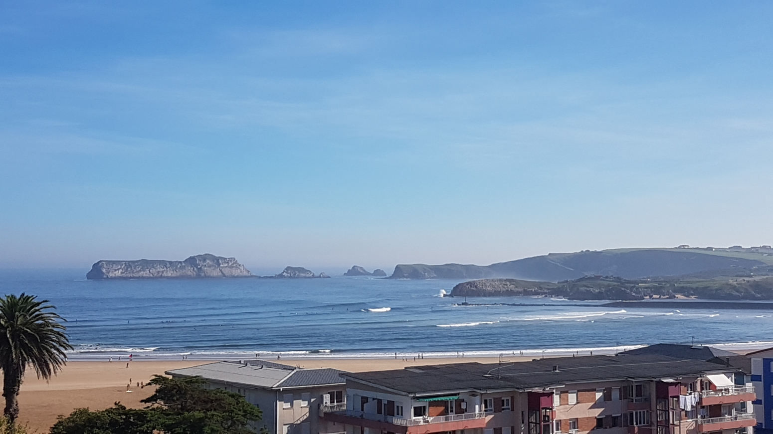 PISO DUPPLEX CON VISTAS AL MAR EN URB.PRIVADA CON PISCINA