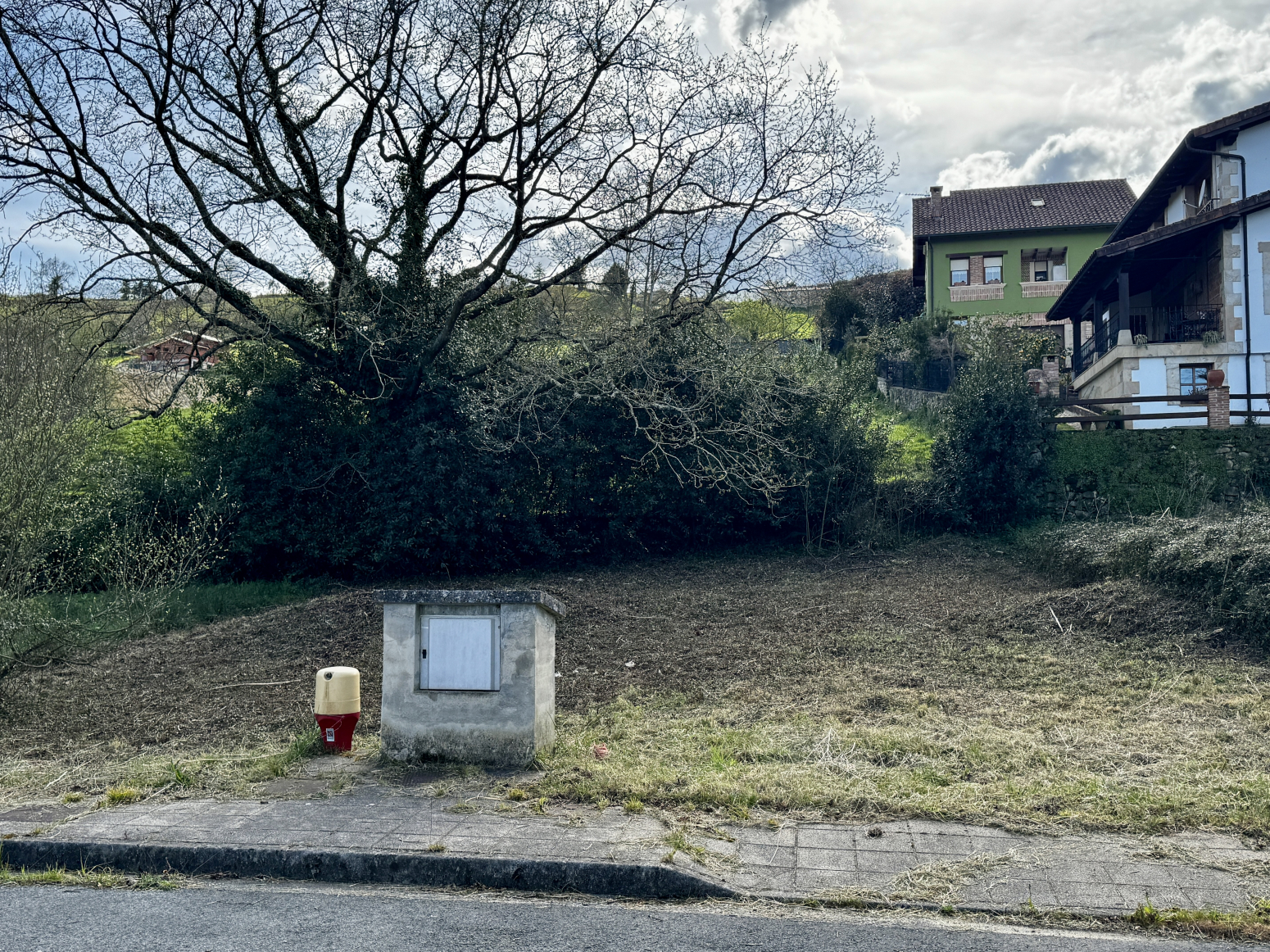 FINCA URBANA EN EL CENTRO DE LIERGANES