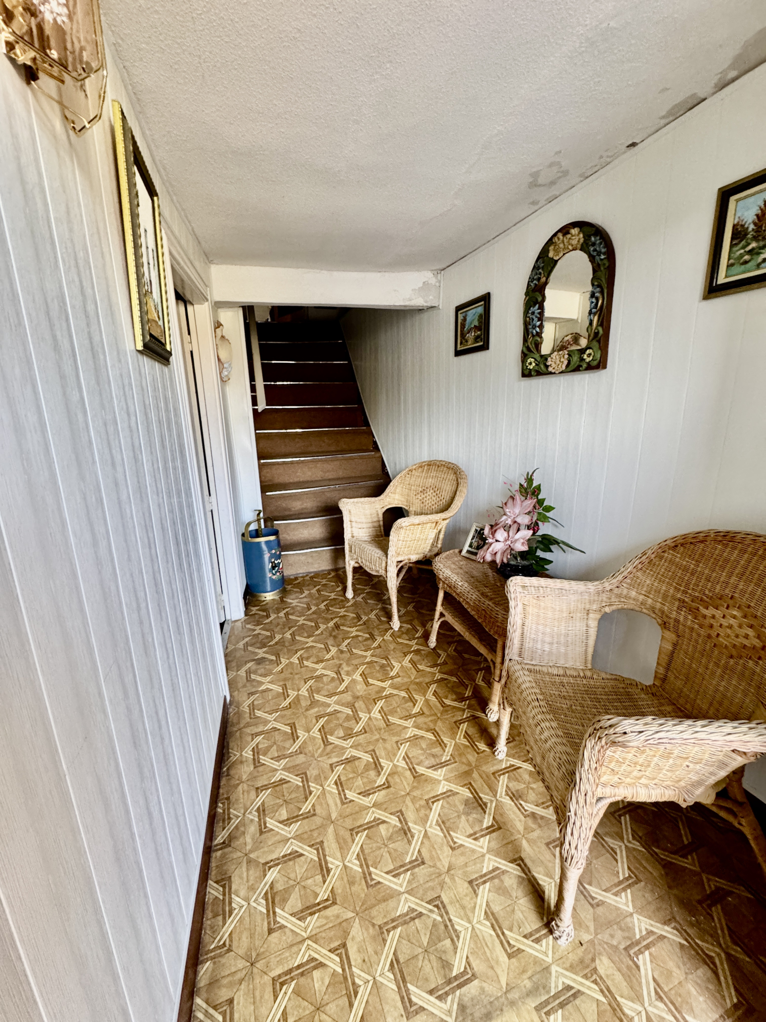 CASA ADOSADA EN VENTA EN CECEÑAS
