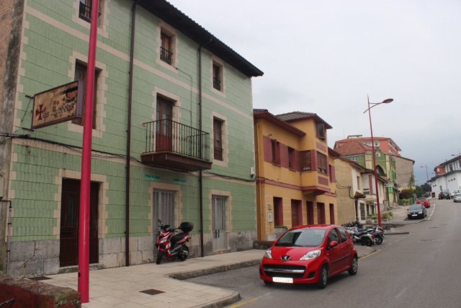LOCAL EN VENTA EN SOLARES (CANTABRIA)