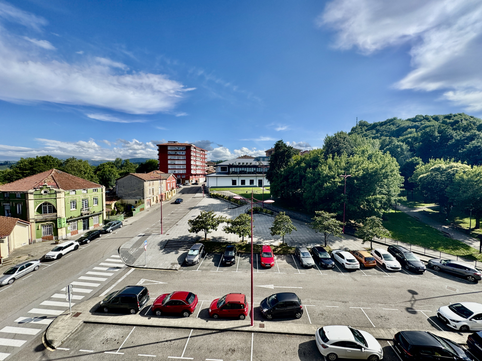 PISO EN VENTA EN SOLARES