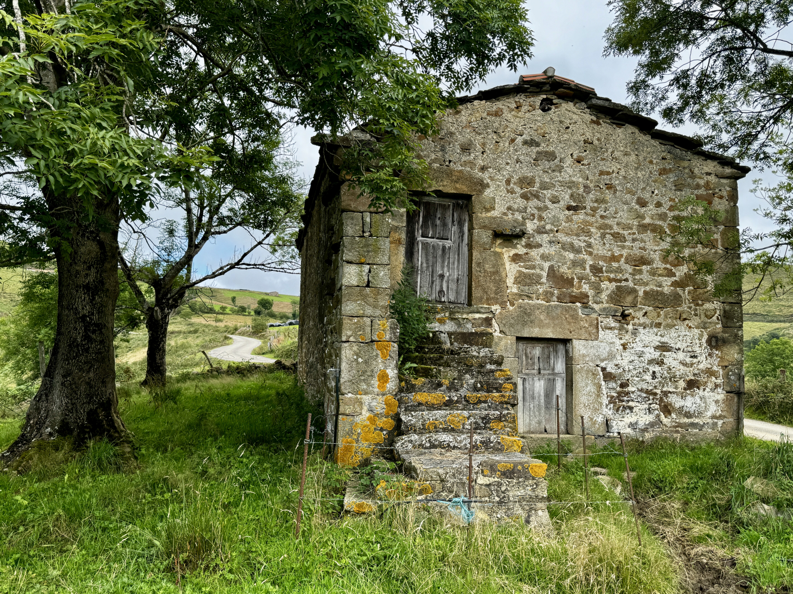 PRECIOSA CABAÑA PASIEGA CCON VISTAS EN MIERA