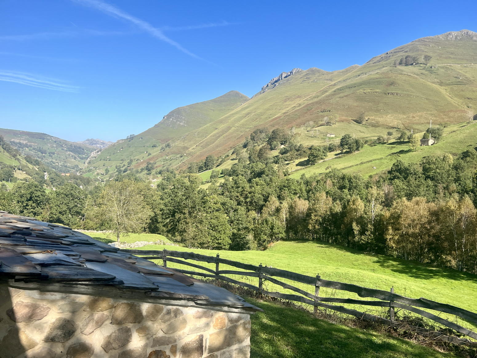 ESPECTACULAR CABAÑA REFORMADA PARA ENTRAR A VIVIR