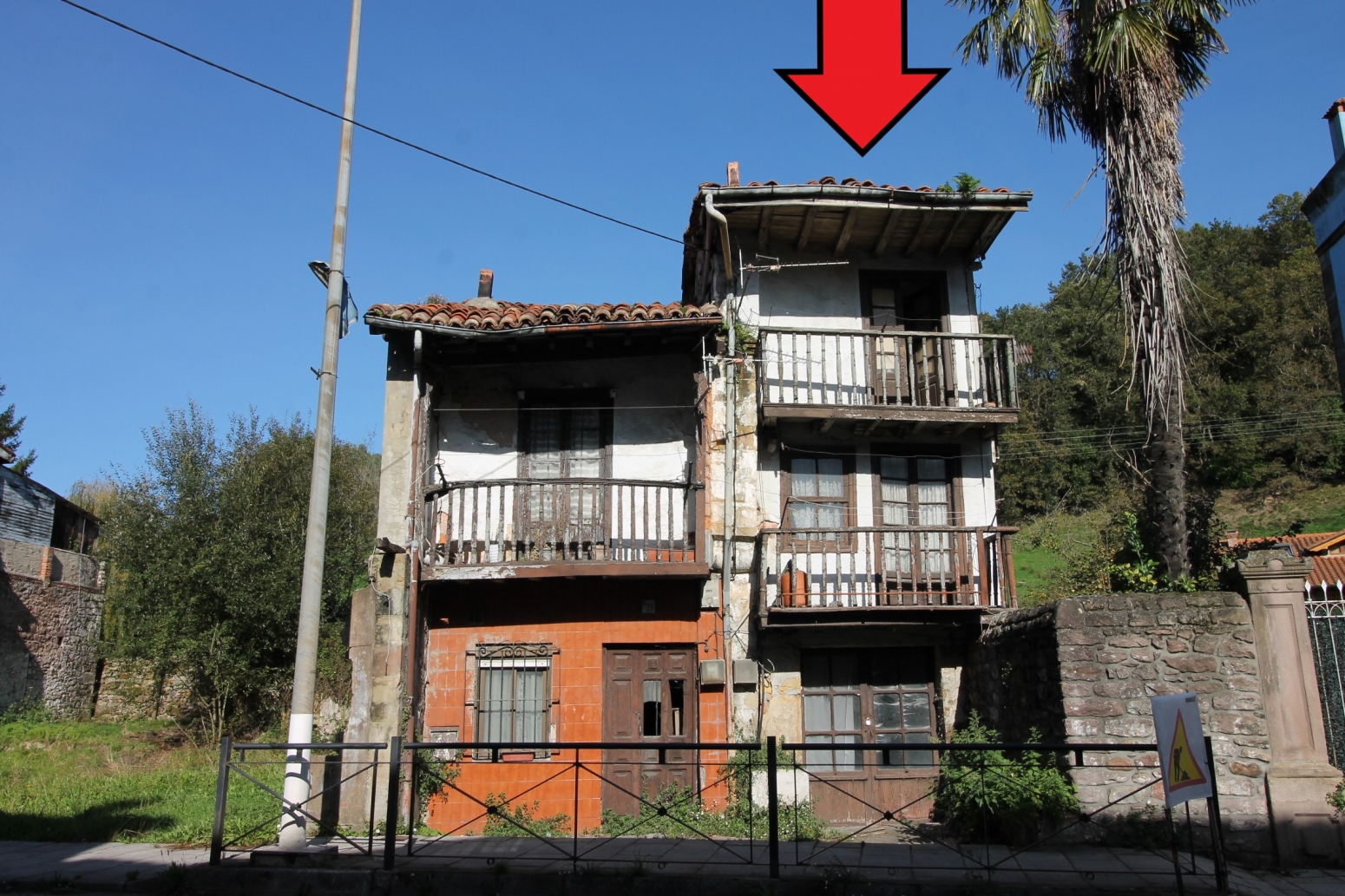 CASA EN CABEZÓN DE LA SAL