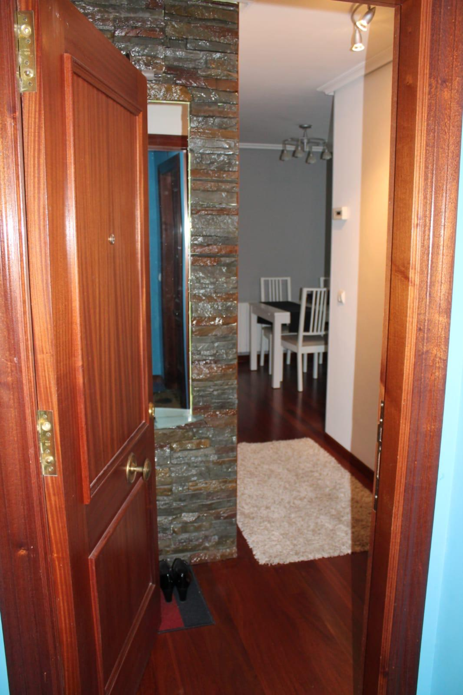 DUPLEX CON ASCENSOR EN CABEZON DE LA SAL