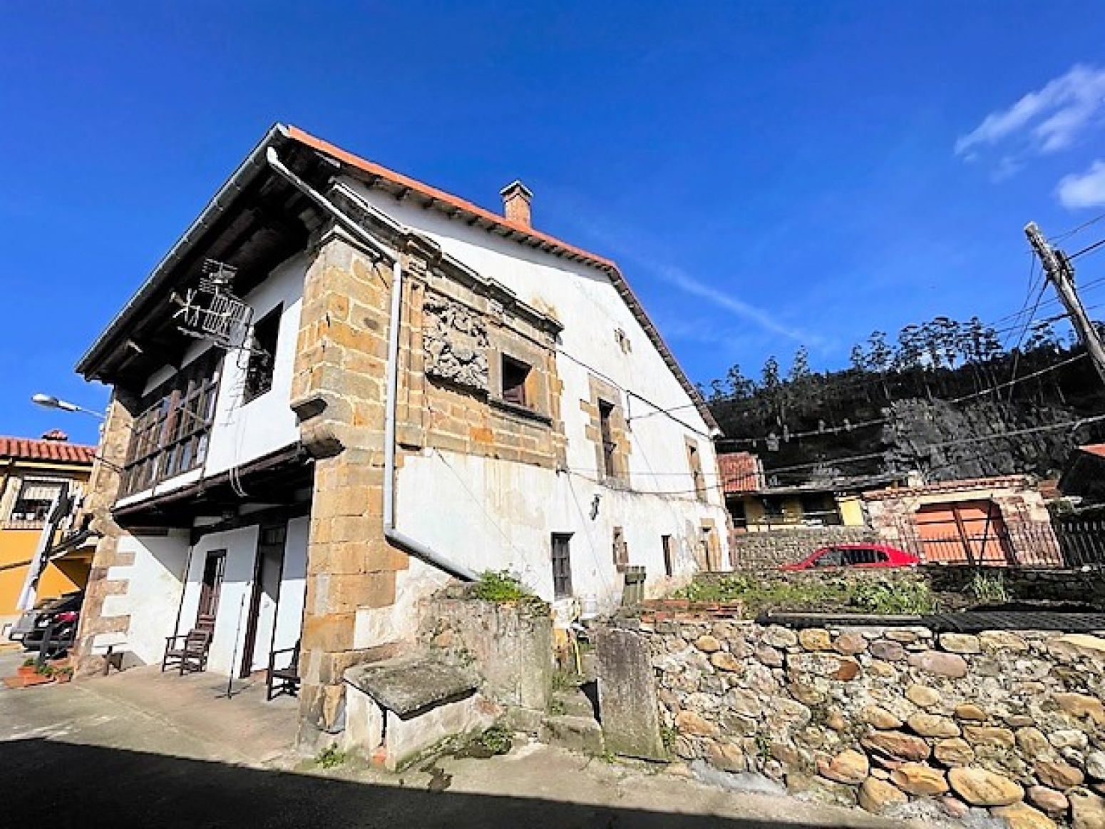 Casona del SXVIII en Casar de Periedo 
