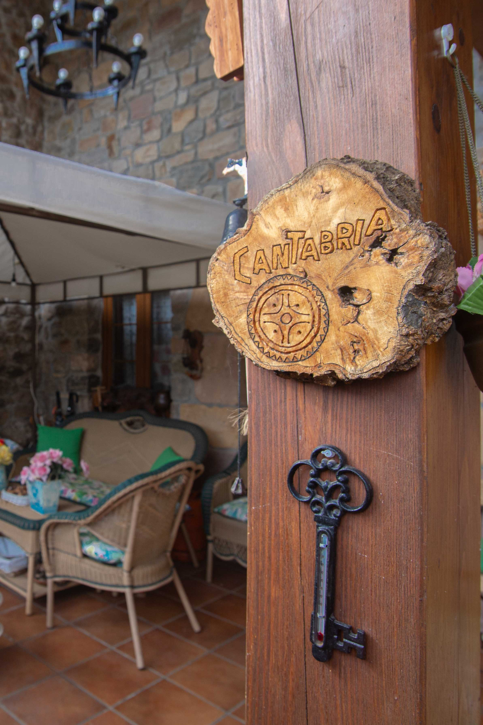 ESPECTACULAR CASONA MONTAÑESA