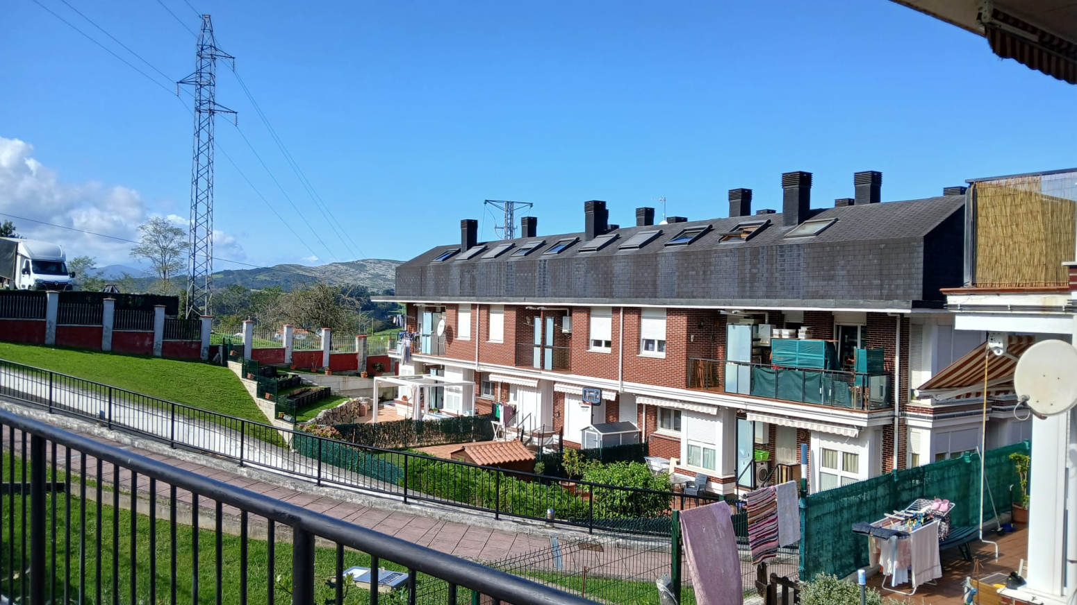 DUPLEX CON ASCENSOR EN VENTA EN QUIJAS