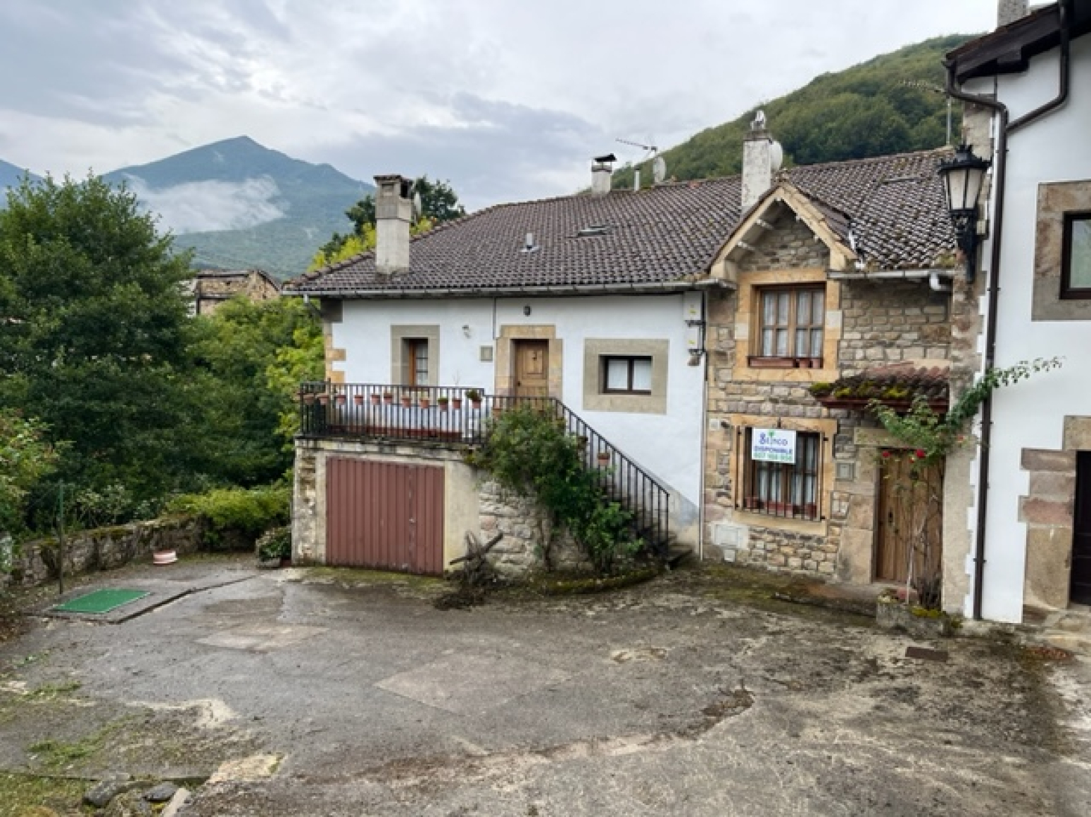 Casa reformada en valle de Polaciones