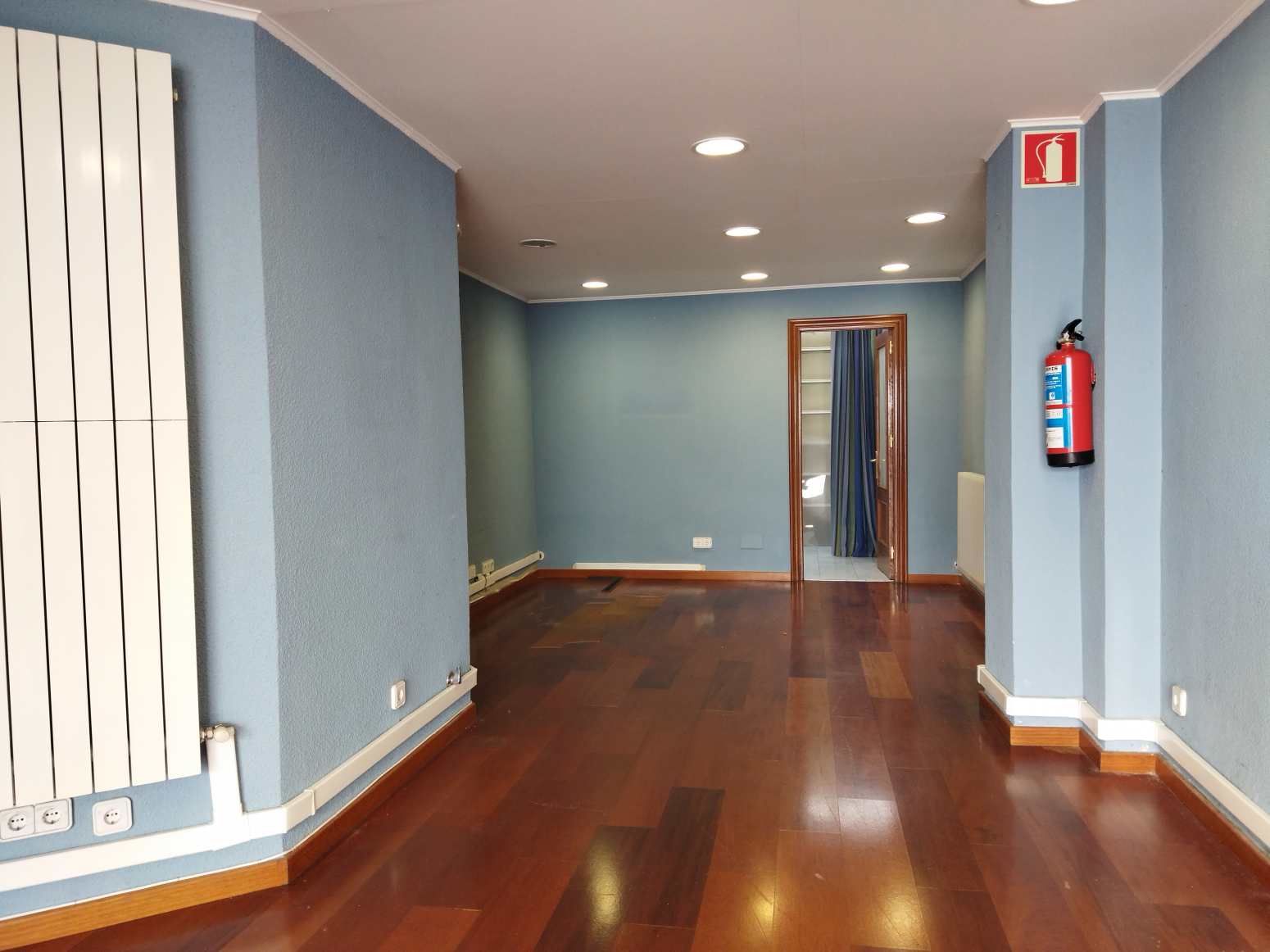 Venta de local en Santander