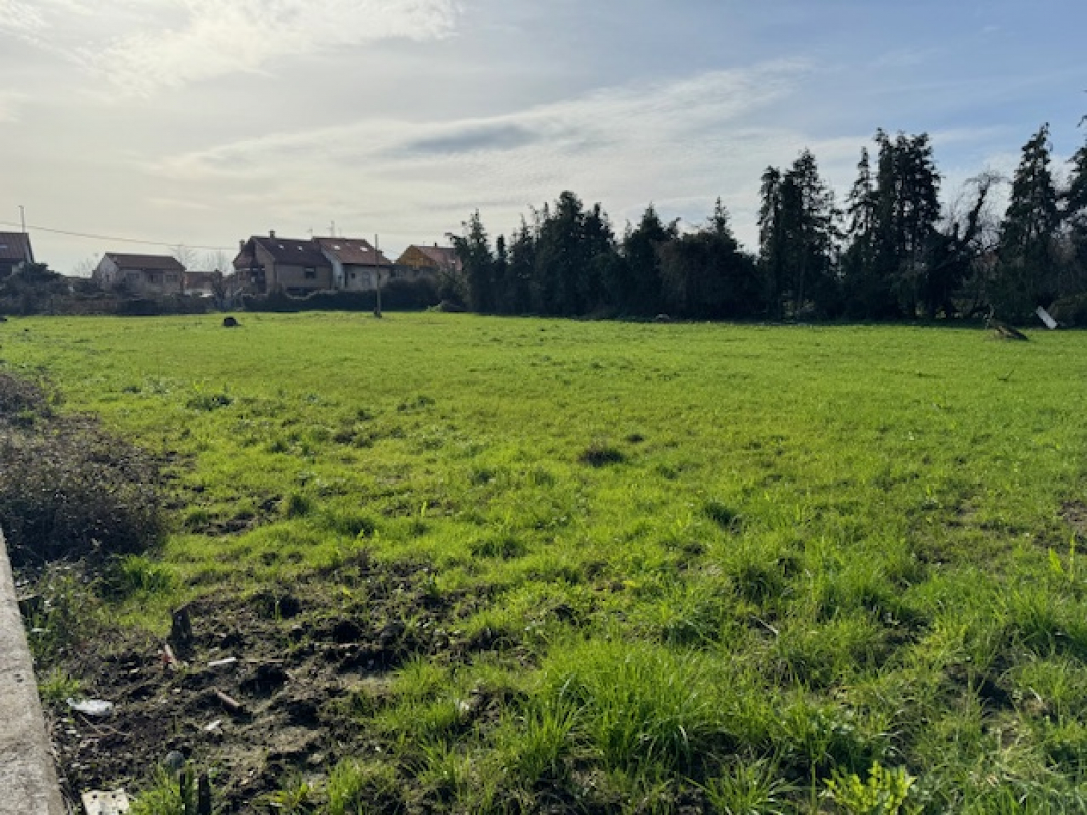Parcela urbana de 950 m2