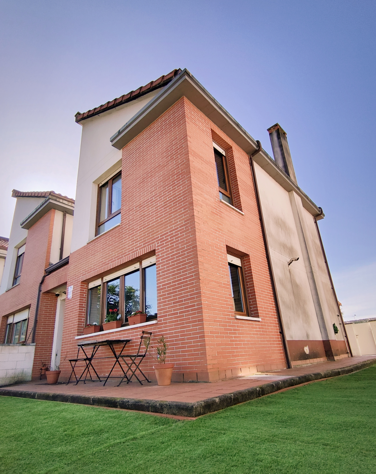Chalet pareado a la venta zona Polanco