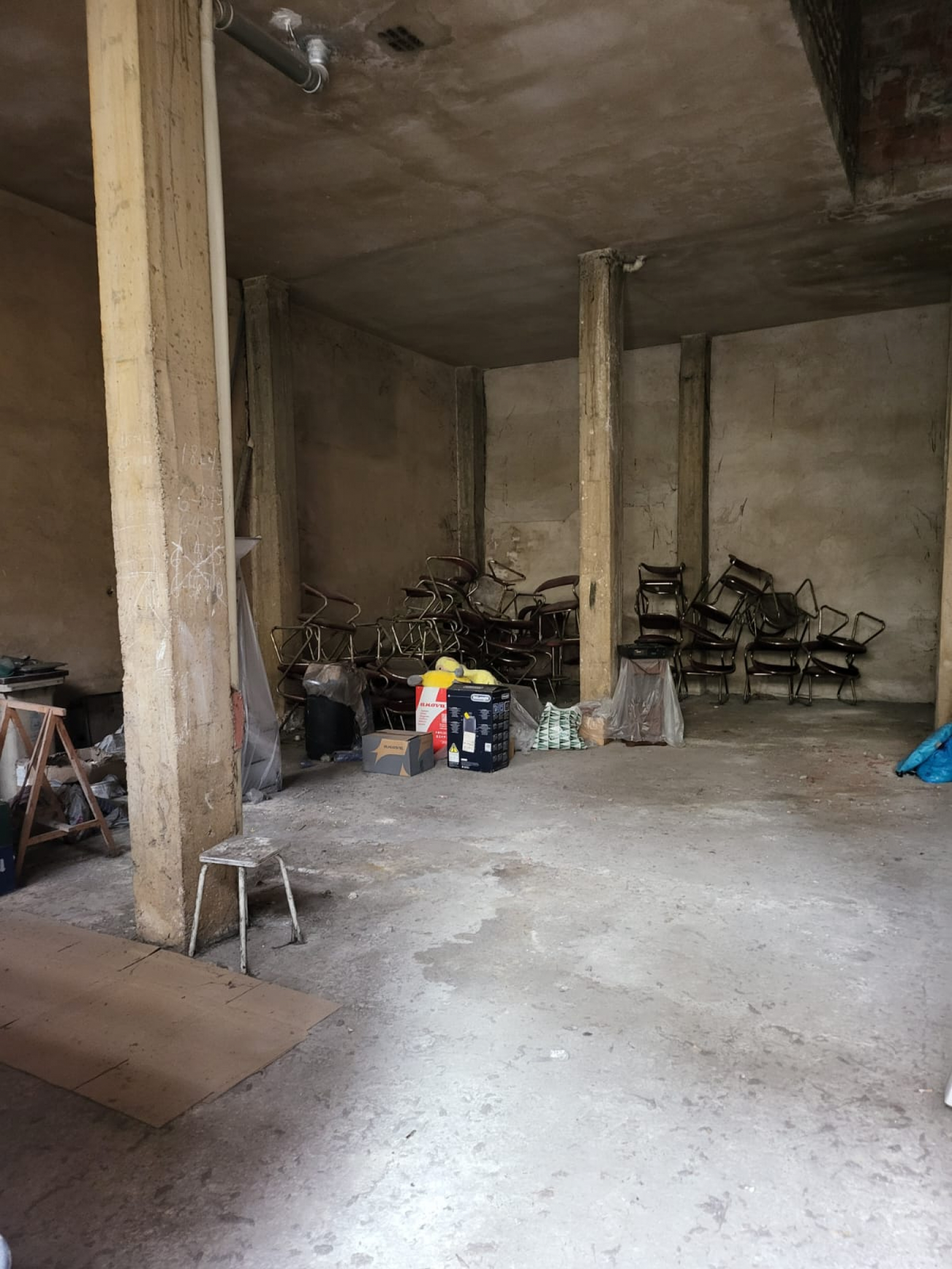 Local comercial a pie de calle en zona comercial