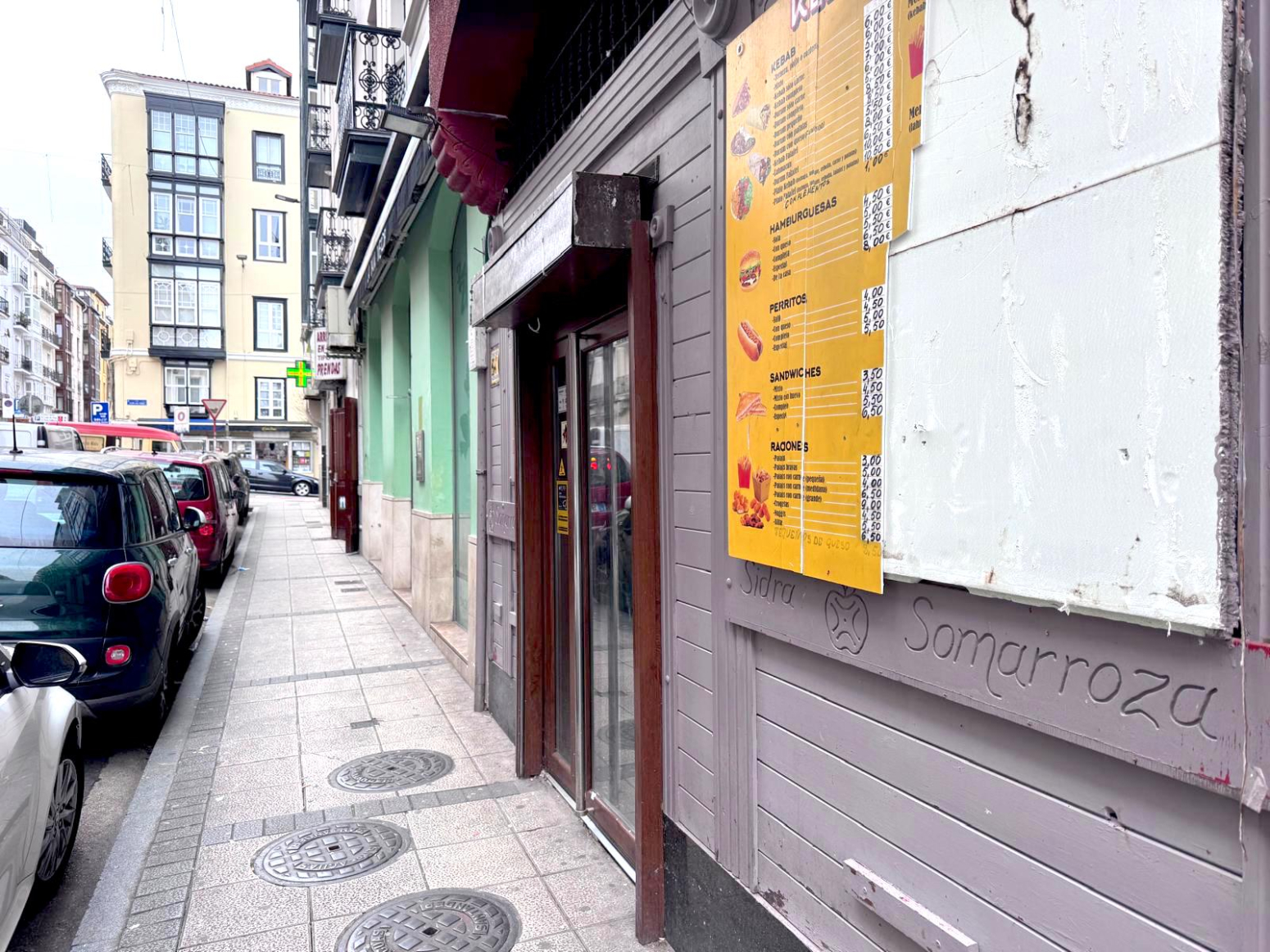Local negocio a pie de calle con licencia de cocina