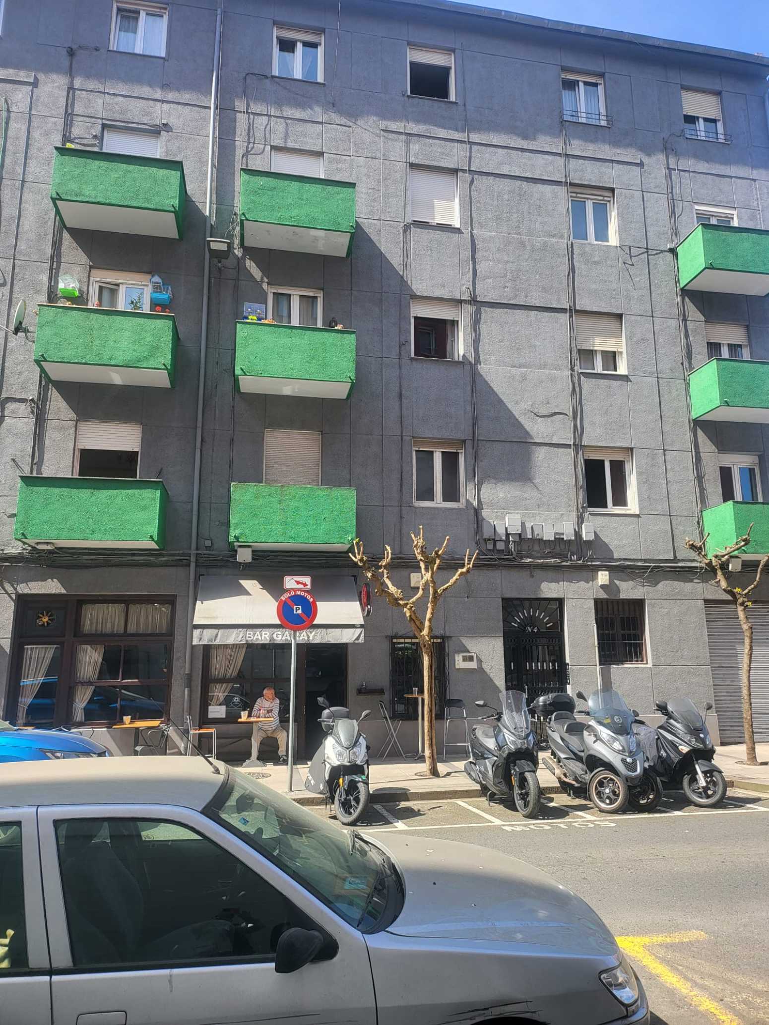 Apartamento junto plaza de las estaciones