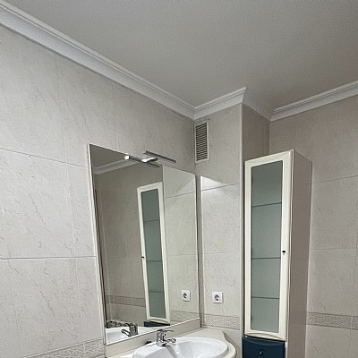 PISO DE 3 HAB Y 2 BAÑOS CON GARAJE EN ENTRAMBASAGUAS