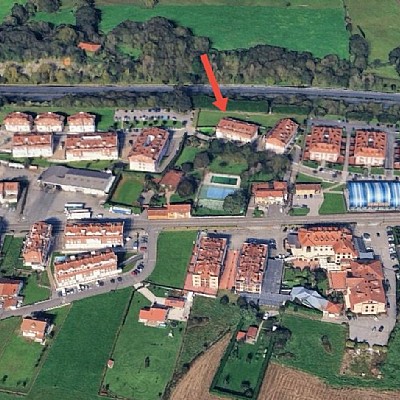 Se vende luminoso piso en Hoznayo, con piscina y muy bien ubicado. Se vende luminoso piso en Hoznayo, con piscina y muy bien ubicado.