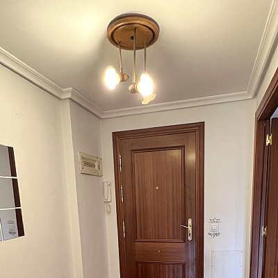 PISO DE 3 HAB Y 2 BAÑOS CON GARAJE EN ENTRAMBASAGUAS