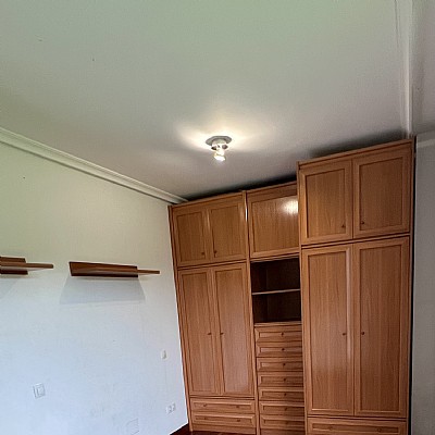 PISO DE 3 HAB Y 2 BAÑOS CON GARAJE EN ENTRAMBASAGUAS